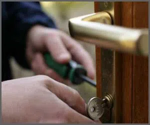 Harvard Place Eastlawn Locksmith Harvard Place Eastlawn, TX 210-702-3753